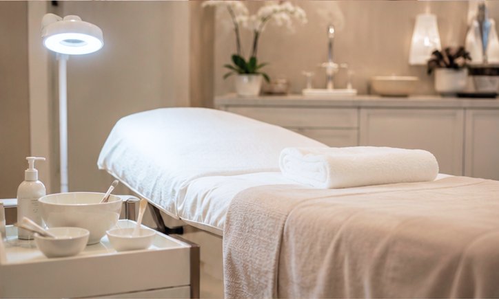 Skin Brightening Treatments Consultation by Pampered Peach Wax Bar Naples, FL - Beauty & Spas by Pampered Peach Wax Bar Naples
